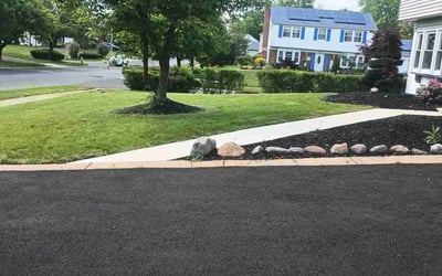 Photo of Dawn C.'s yard after getting lawn care in Willingboro, NJ