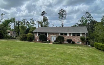 Photo of Robert W.'s yard after getting lawn care in Tallahassee, FL