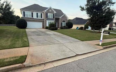Photo of Karen B.'s yard after getting lawn care in West Mifflin, PA