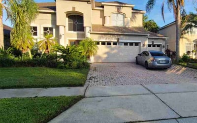 Photo of Yvette S.'s yard after getting lawn care in Dumfries, VA
