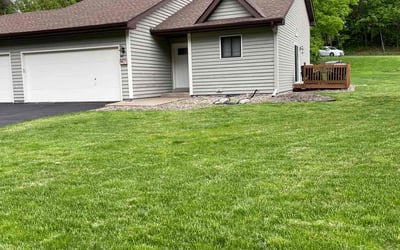 Photo of Tina Q.'s yard after getting lawn care in Wayzata, MN