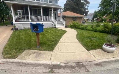 Photo of Austin S.'s yard after getting lawn care in Evanston, IL