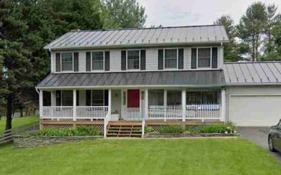 Photo of Toshia W.'s yard after getting lawn care in Brambleton, VA