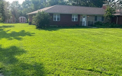 Photo of Kenyetta M.'s yard after getting lawn care in Richmond, TX