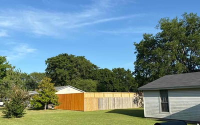 Photo of Becky Z.'s yard after getting lawn care in Simsbury, CT