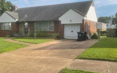 Photo of Angel S.'s yard after getting lawn care in Saint Peters, MO