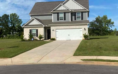 Photo of Cheryl T.'s yard after getting lawn care in Oak Ridge, TN