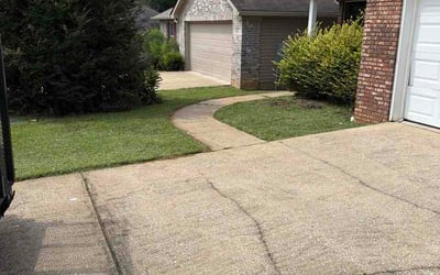Photo of Jerrad B.'s yard after getting lawn care in Alabaster, AL
