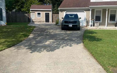 Photo of Jordan B.'s yard after getting lawn care in Virginia Beach, VA