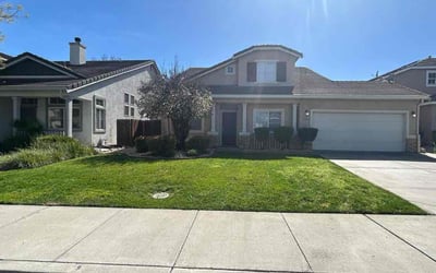 Photo of Justin B.'s yard after getting lawn care in Tracy, CA