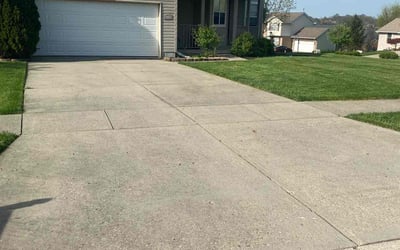Photo of Janice D.'s yard after getting lawn care in Hamilton, OH