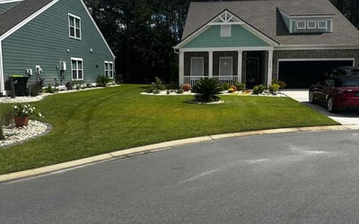 Photo of Tina T.'s yard after getting lawn care in Murrells Inlet, SC