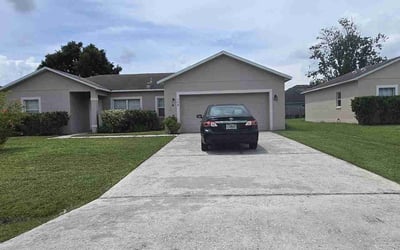 Photo of Kae A.'s yard after getting lawn care in Woodburn, OR