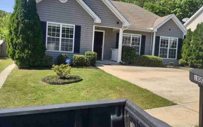 Photo of Mark S.'s yard after getting lawn care in Alabaster, AL
