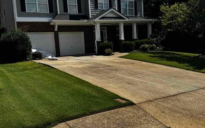 Photo of It8 C.'s yard after getting lawn care in Elgin, SC