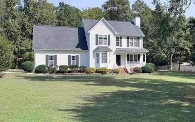 Photo of Henry S.'s yard after getting lawn care in Overland, MO