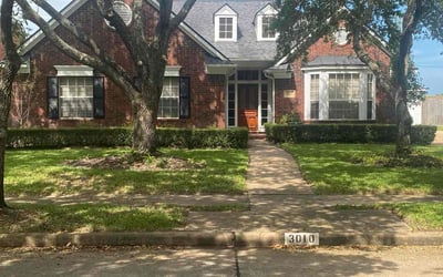 Photo of Jennifer T.'s yard after getting lawn care in Federal Way, WA