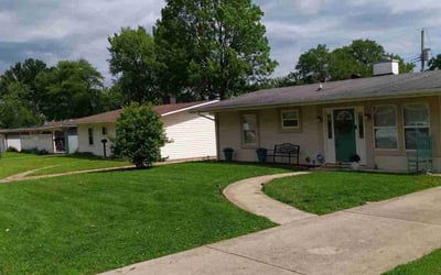 Photo of Maurice G.'s yard after getting lawn care in St. Louis, MO