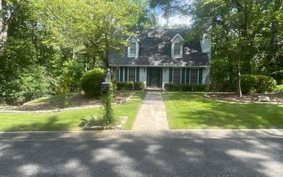 Photo of Christina A.'s yard after getting lawn care in Hoover, AL