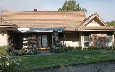 Photo of Linda L.'s yard after getting lawn care in Walnut, CA