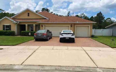 Photo of Sharon A.'s yard after getting lawn care in Tavares, FL
