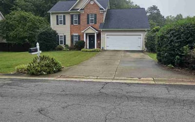 Photo of Jose G.'s yard after getting lawn care in Winston-Salem, NC