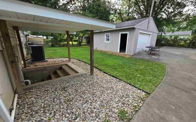 Photo of Una R.'s yard after getting lawn care in Arbutus, MD