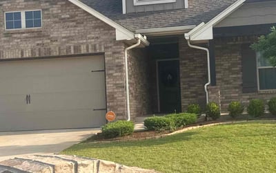 Photo of Joan N.'s yard after getting lawn care in Garland, TX