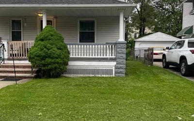Photo of Dan Q.'s yard after getting lawn care in South Plainfield, NJ