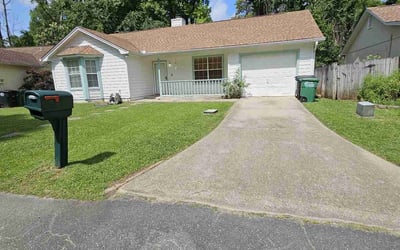 Photo of Abigail W.'s yard after getting lawn care in Fort Wayne, IN