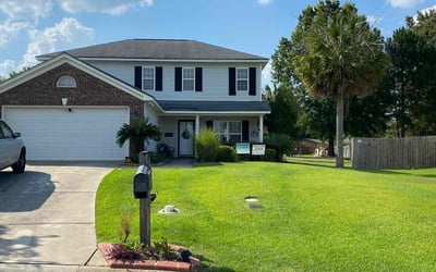 Photo of Lily R.'s yard after getting lawn care in Lugoff, SC