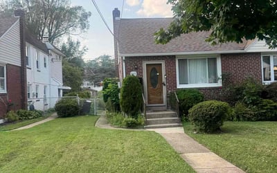 Photo of Stephen J.'s yard after getting lawn care in Darby, PA