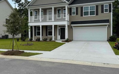Photo of Jeannette I.'s yard after getting lawn care in Beaufort, SC