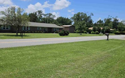 Photo of Ann D.'s yard after getting lawn care in Foley, AL