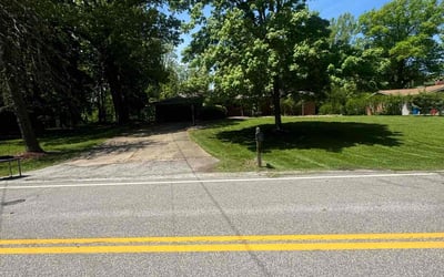 Photo of Aleshia A.'s yard after getting lawn care in Macon, GA