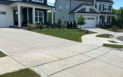 Photo of Shemele C.'s yard after getting lawn care in Myrtle Beach, SC