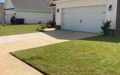 Photo of Maurice P.'s yard after getting lawn care in Foley, AL