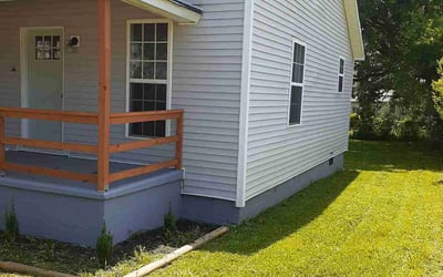 Photo of Mikayla G.'s yard after getting lawn care in Belton, SC