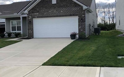 Photo of Doris and Jerry N.'s yard after getting lawn care in Brookville, OH