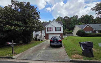 Photo of Hassan T.'s yard after getting lawn care in Summerfield, NC