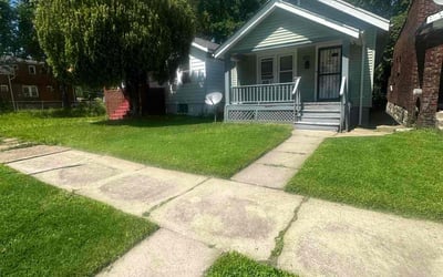 Photo of Melania D.'s yard after getting lawn care in West Covina, CA