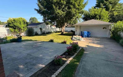 Photo of Mazen A.'s yard after getting lawn care in Warren, MI
