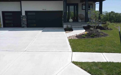 Photo of Bruce G.'s yard after getting lawn care in Farmington Hills, MI