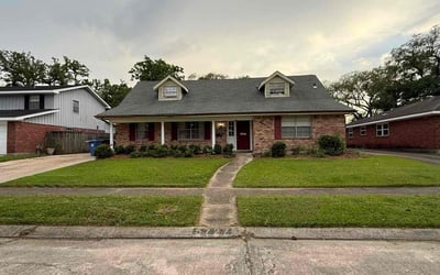 Photo of Kathryn C.'s yard after getting lawn care in New Orleans, LA