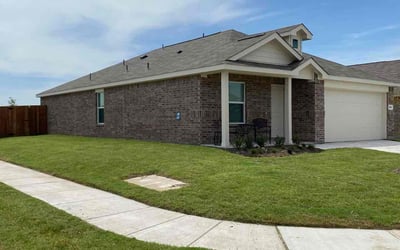 Photo of Samuel E.'s yard after getting lawn care in Royse City, TX