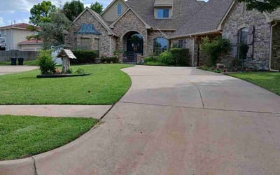 Photo of Tina S.'s yard after getting lawn care in Indianapolis, IN