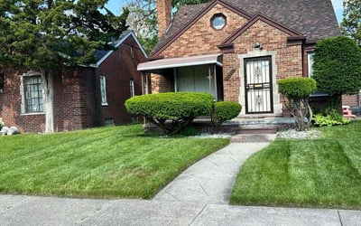 Photo of Yongsuk C.'s yard after getting lawn care in Eaton Rapids, MI