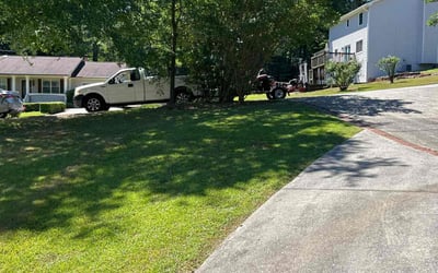 Photo of Kimberly M.'s yard after getting lawn care in Duluth, GA