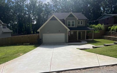 Photo of Patricia B.'s yard after getting lawn care in Anderson, SC