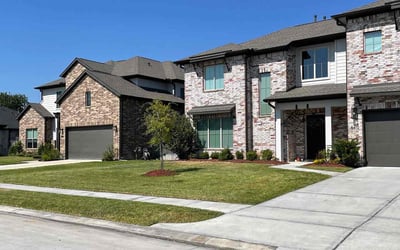 Photo of Spring S.'s yard after getting lawn care in Galena Park, TX
